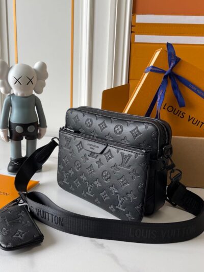 Louis Vuitton Trio Messenger Bag
