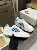 BURBERRY Sneakers White / Blue