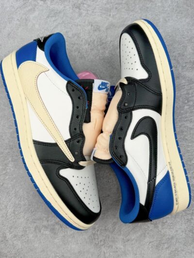 Travis Scott Air