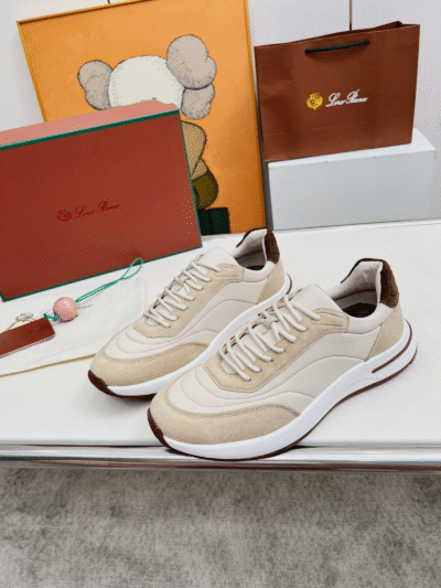 Loro Piana Week End Walk