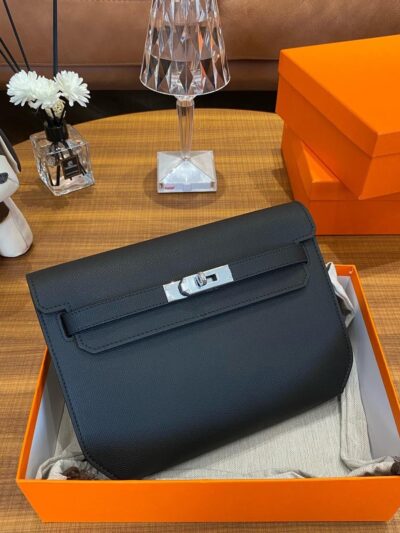 Hermes Depache
