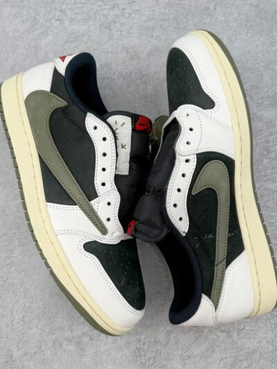 Travis Scott Air