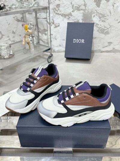 Christian Dior B22