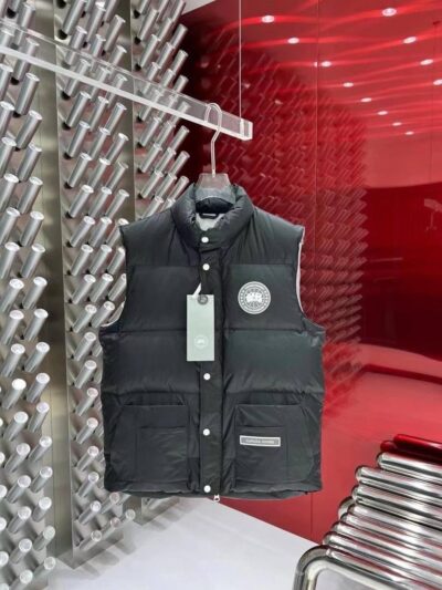 Canada Goose Body Warmer