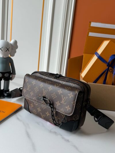 Louis Vuitton Steamer Bag