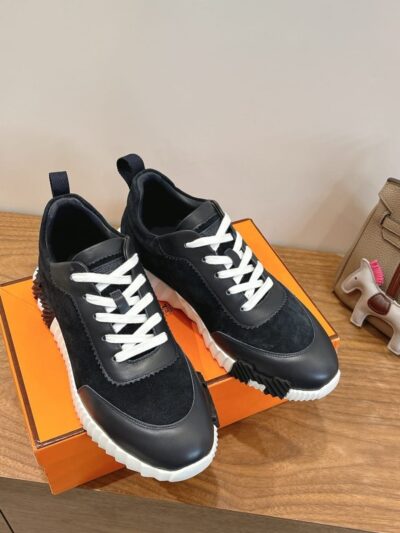 Hermes Boucing